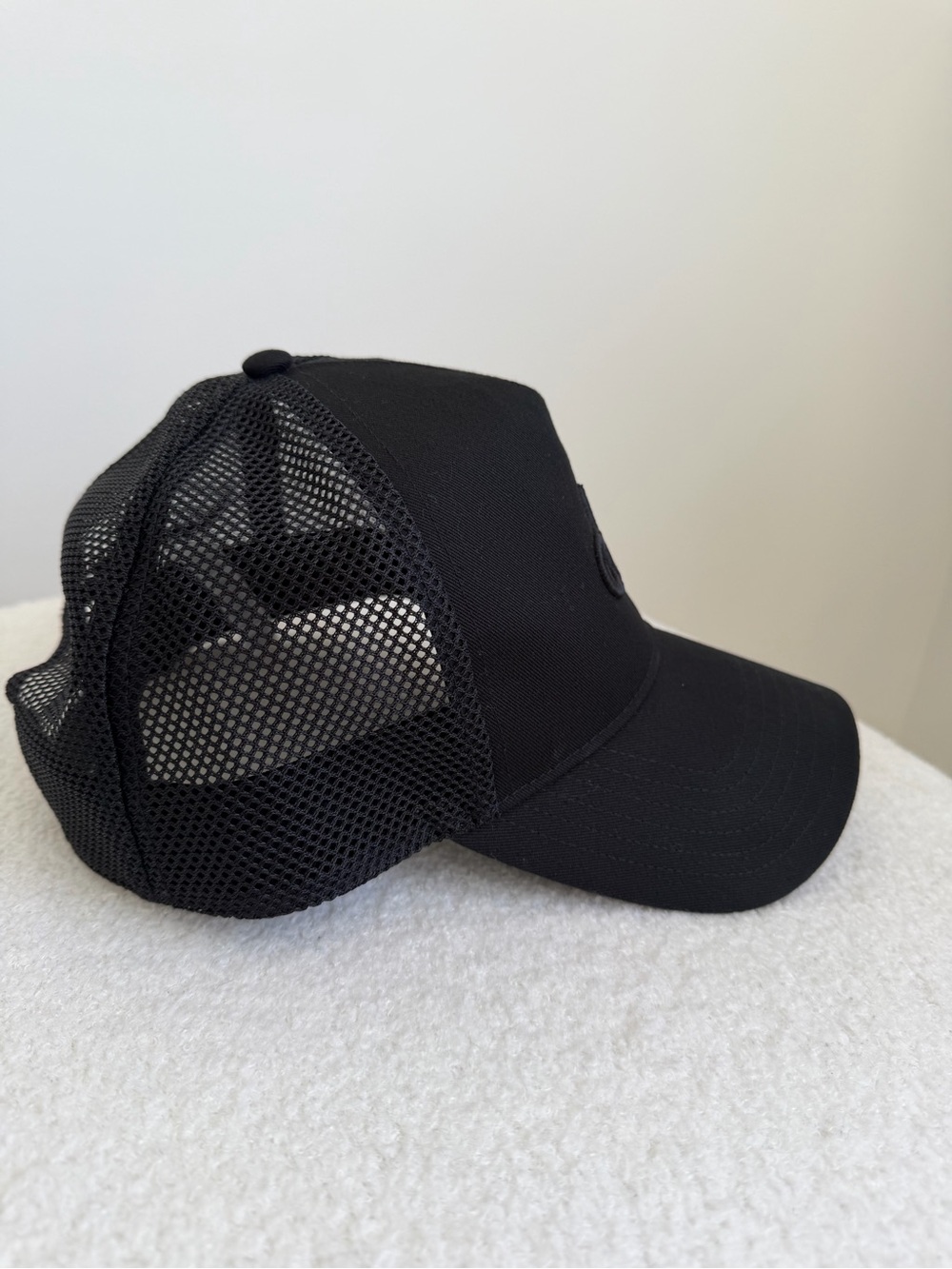 Alo Yoga Black Trucker Hat Mesh Snapback Adjustable Cap - Picture 3 of 6
